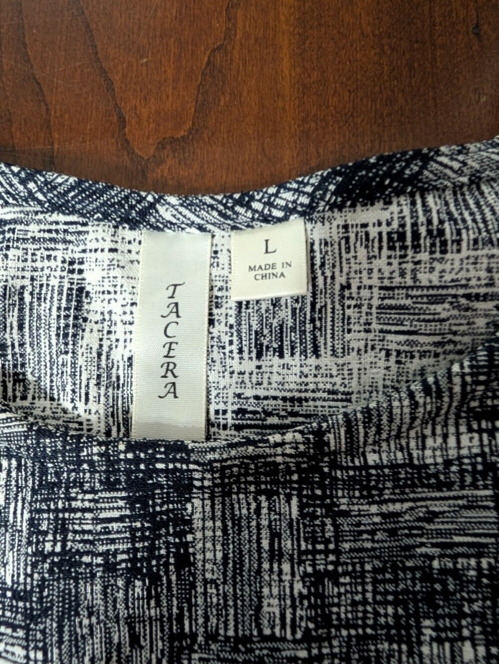 Tacera Fitted Black And White Dress - Picture 3 of 6